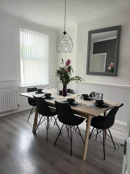 Antonio Str Liverpool 6 Beds Ngoại thất bức ảnh