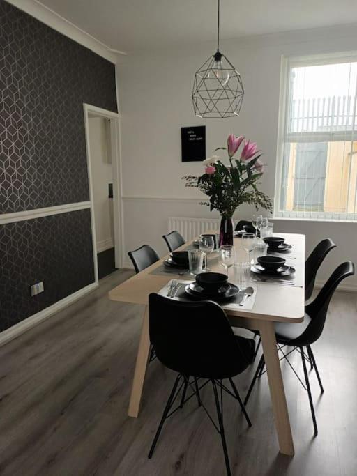 Antonio Str Liverpool 6 Beds Ngoại thất bức ảnh